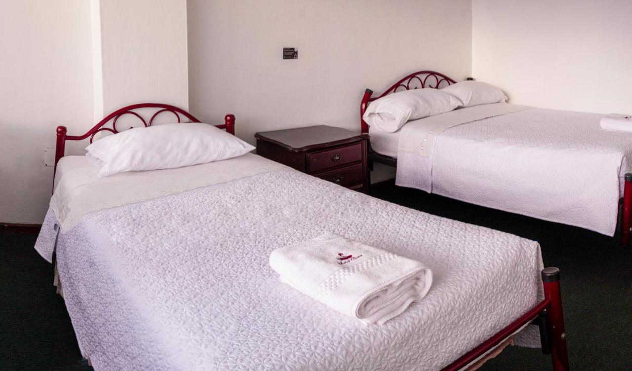 Hotel Cisne Cuenca Buitenkant foto