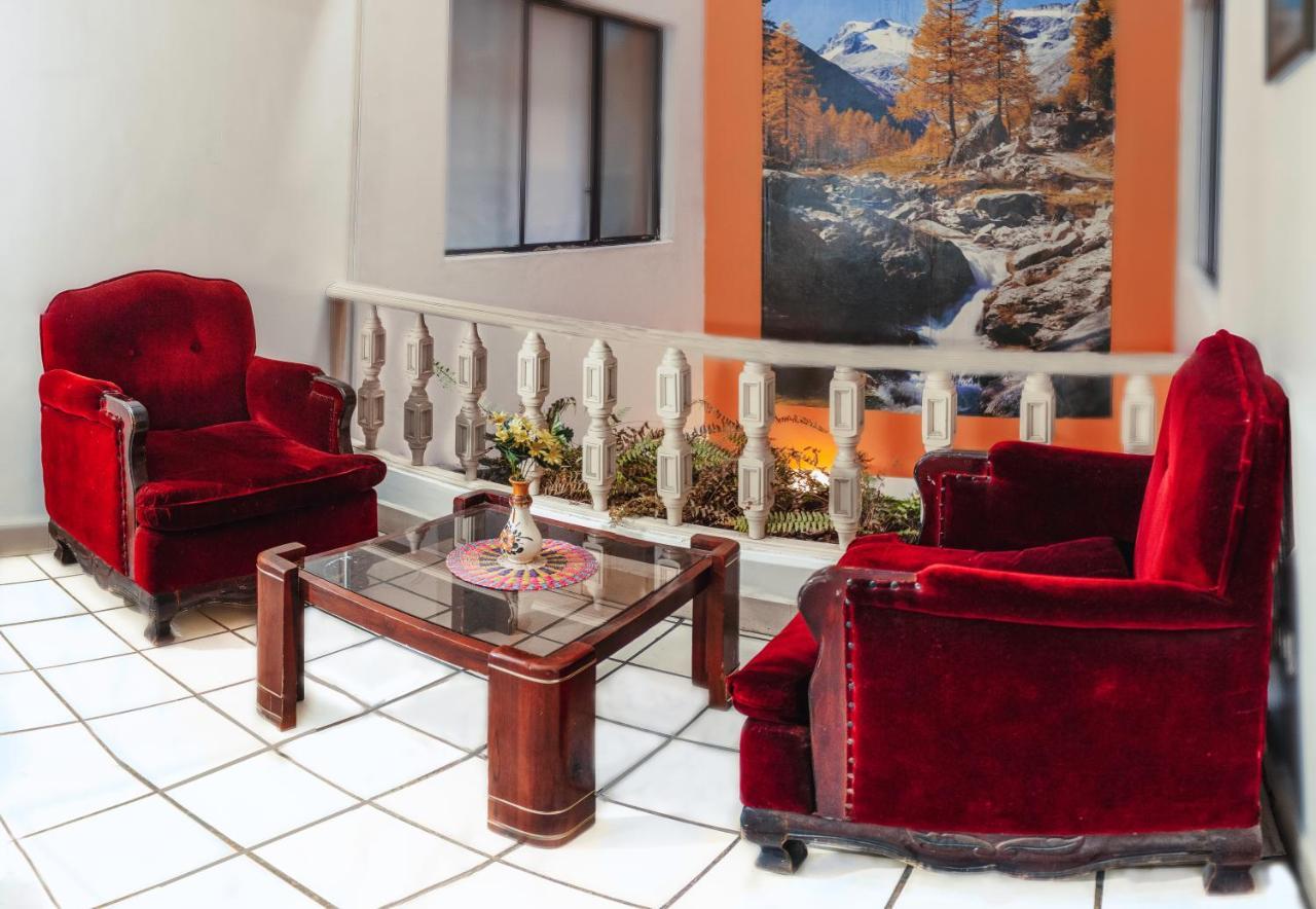Hotel Cisne Cuenca Buitenkant foto