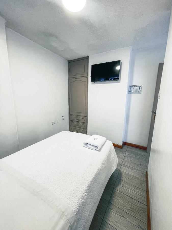 Hotel Cisne Cuenca Buitenkant foto