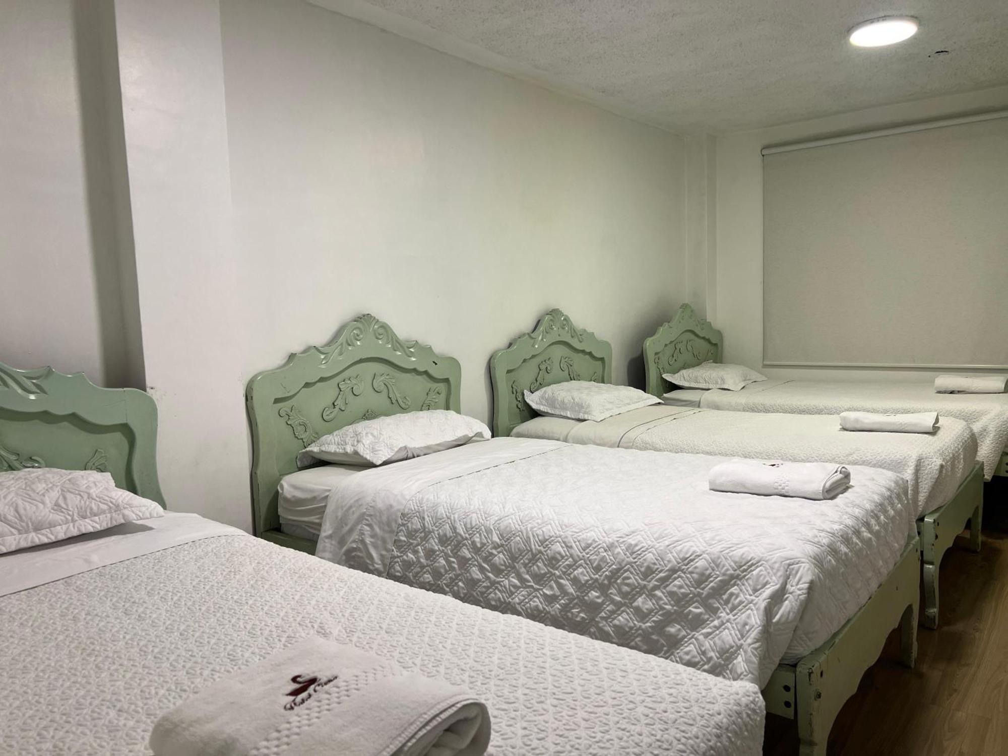 Hotel Cisne Cuenca Buitenkant foto