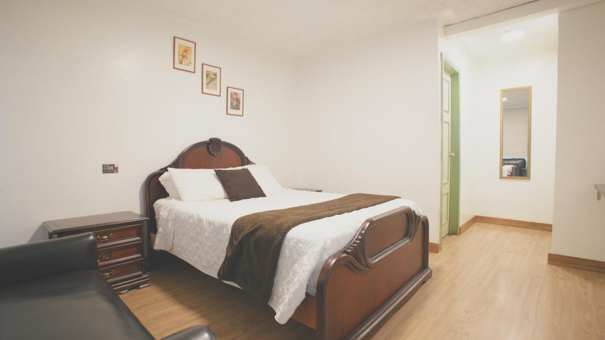 Hotel Cisne Cuenca Buitenkant foto